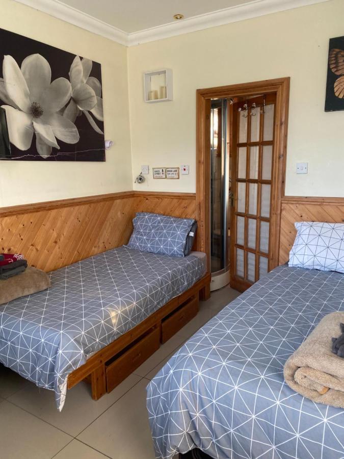 Big Home In London, Forest Hill Екстер'єр фото
